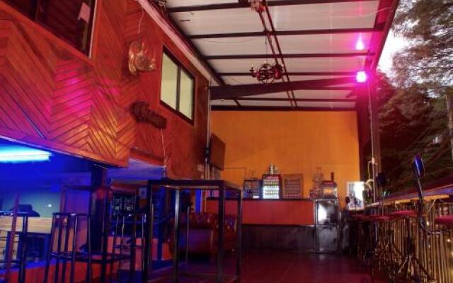 Happy Buddha Boutique Hostel