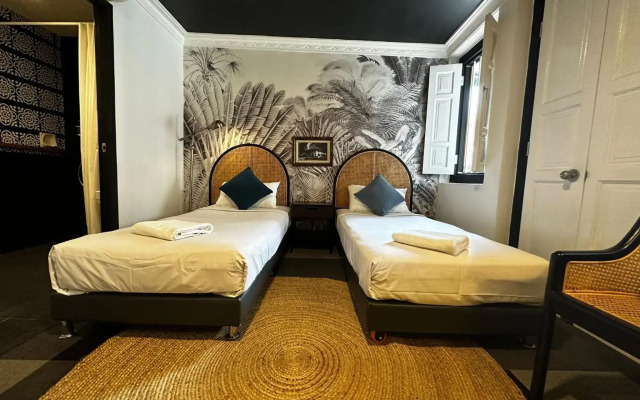 Check-Inn at Little India