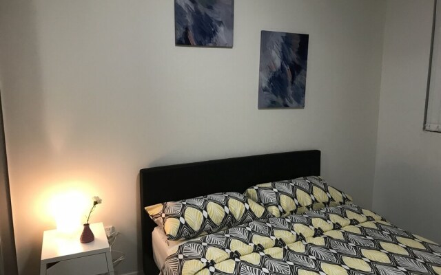 Chic & Cosy Apartment near Airport and CBD