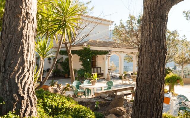 Villa With 5 Bedrooms in La Guardia de Jaén, With Wonderful Mountain View, Private Pool, Enclosed Garden