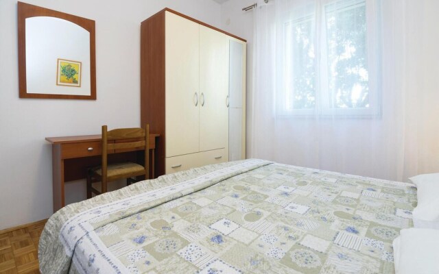 Nice Home in Kozino With 6 Bedrooms and Wifi