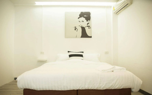 The Rabbits Hole Hostel