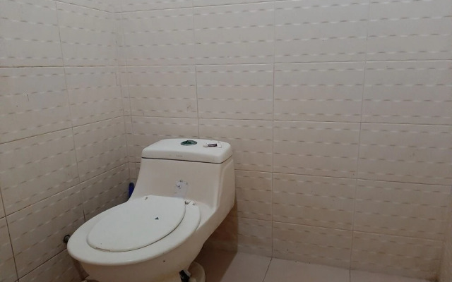 Oyo 2074 Joglo Homestay