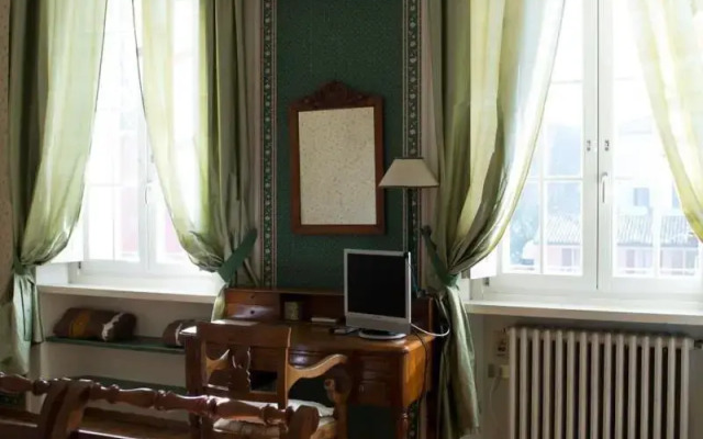 Palazzo Arrivabene B&B