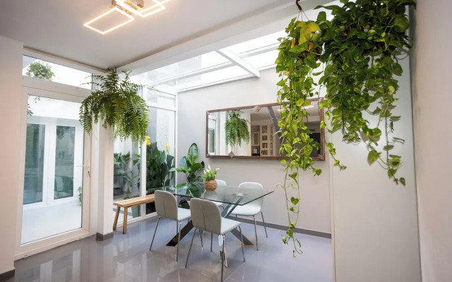 Villa Naim Guest House Cala del Moral