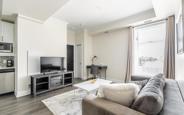 Rideau King 1Br Apartment Free Parking