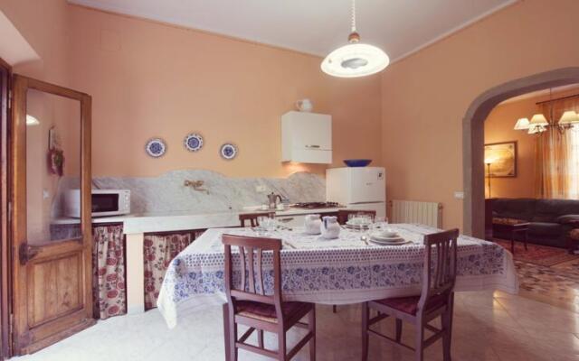 Holiday home Casa Torre Baroni