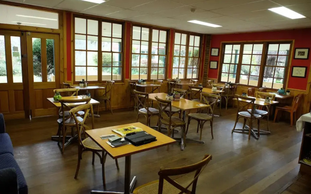 Stoke House Bed And Breakfast