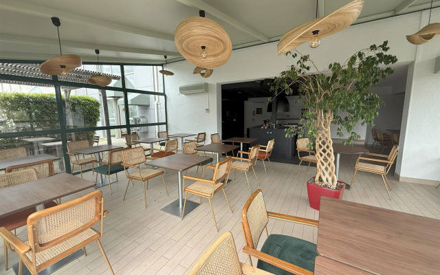 Sure Hotel by Best Western Valence Nord