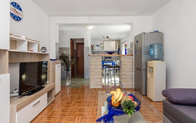 Amazing Apartment in Banjol With 2 Bedrooms and Wifi