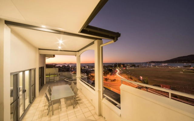 Portside Whitsunday Hotel