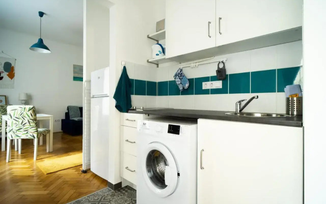 Colors Apartment