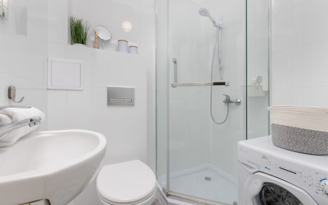 Cosy Studio for 4 People by Renters