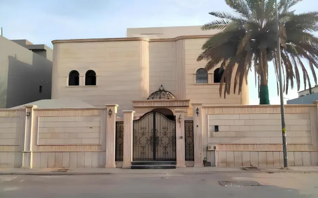 Al Rayyan Residential Suites