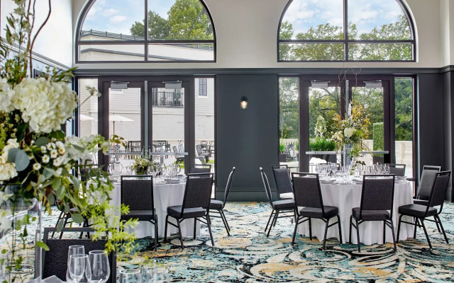 The Hamilton Alpharetta, Curio Collection by Hilton