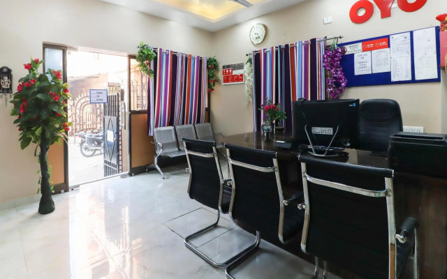 OYO 11447 Hotel The Tulip