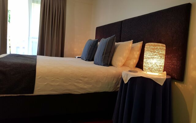 Camelot Boutique Accommodations