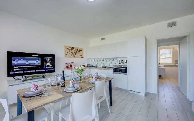 Una Meta Tra Gli Ulivi