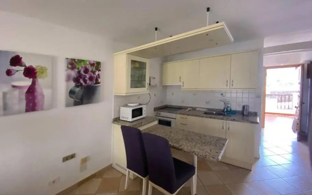 Close to beach with pool & sea views 209