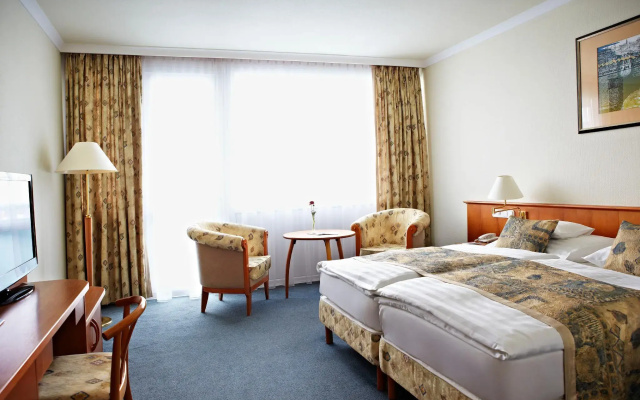 Hotel Carbona Thermal Spa