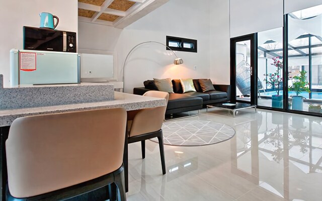 Yangpyeong Lee An House Pool Villa