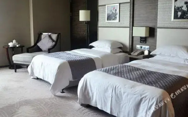 Shantou Haiyi Panorama Hotel