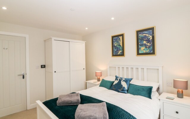 Captain's Quarters - Apartment 2