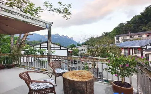 Zhangjiajie Yanqige Inn (Wulingyuan Branch)