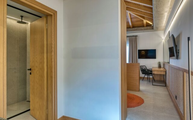 Capital Luxury Suites