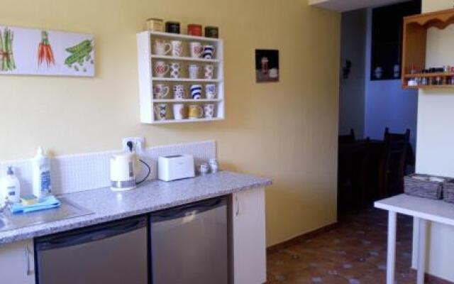 La Casa Vieja Hostel