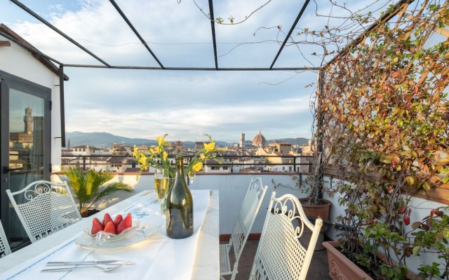 Pitti Luxury Terrace