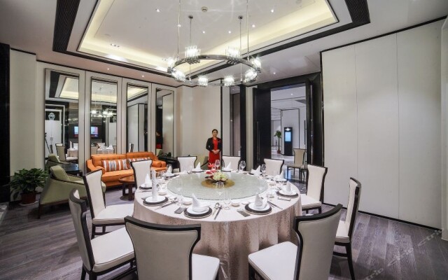 Fortune Bond Hotel