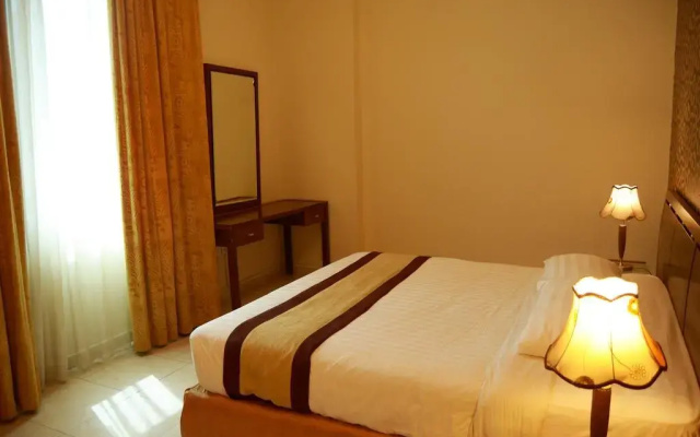Al Gaddah Hotel Suites