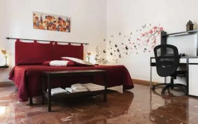 Michelangelo Apartment