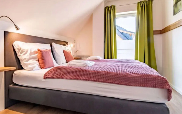 Lakeside Village 38 (+ sauna)