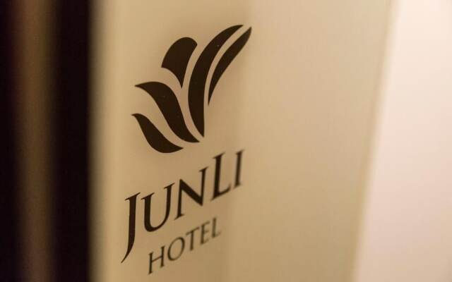 Junli Hotel