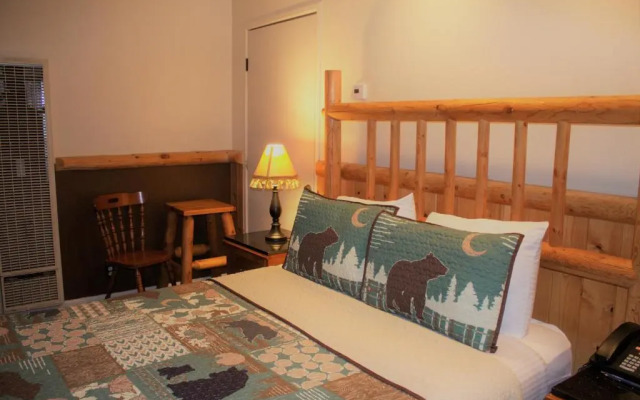 Rodeway Inn & Suites Fireside Lodge