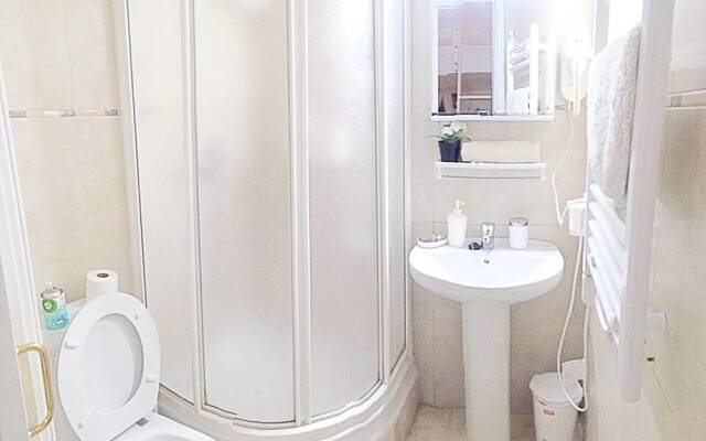 Yellow Centro La Latina Plaza Mayor