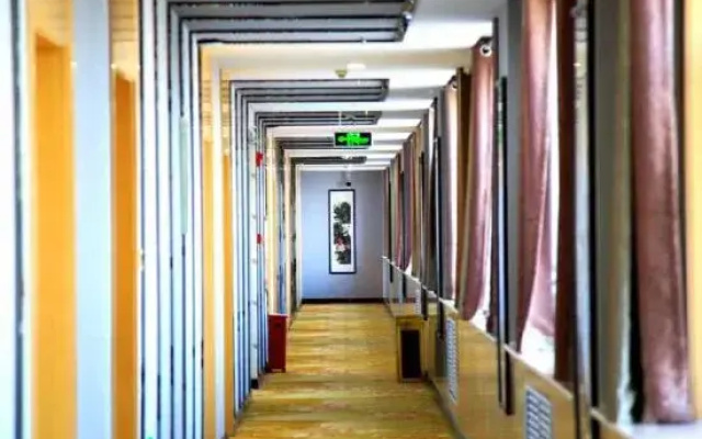 Jiayuguan Chunshanwai Hotel