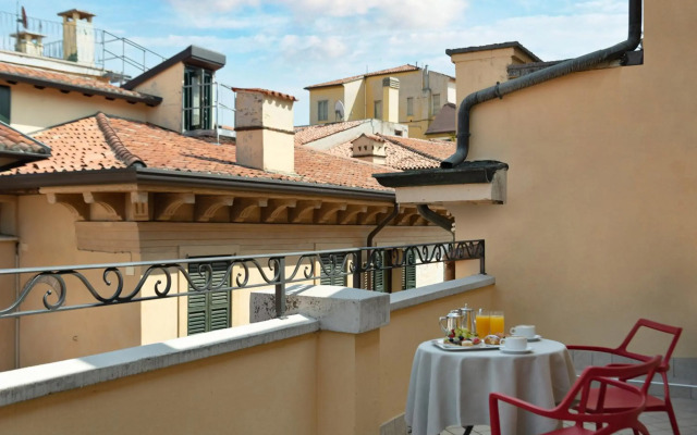 Colomba D'Oro Hotel