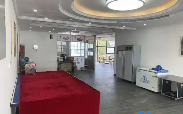 Huajian·LOFT Hotel