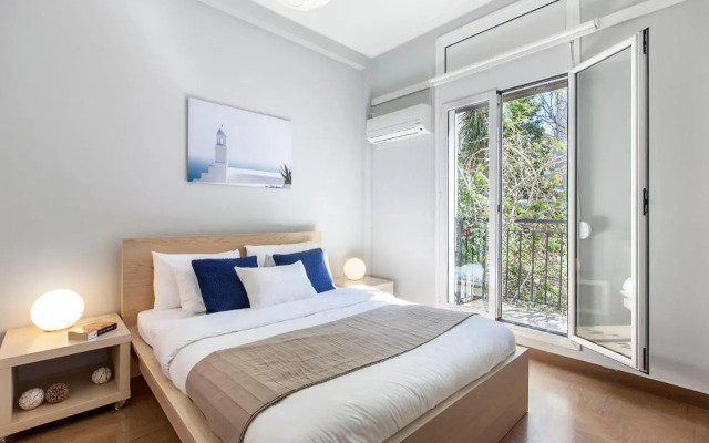 Beautiful apartment next to Acropolis