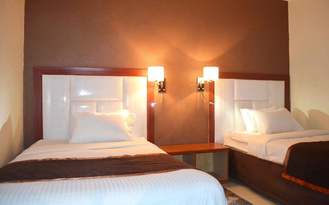 Space Hotel Apartments & Spa