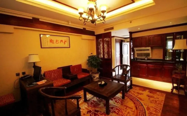 Lijiang Golden Path Hospitality