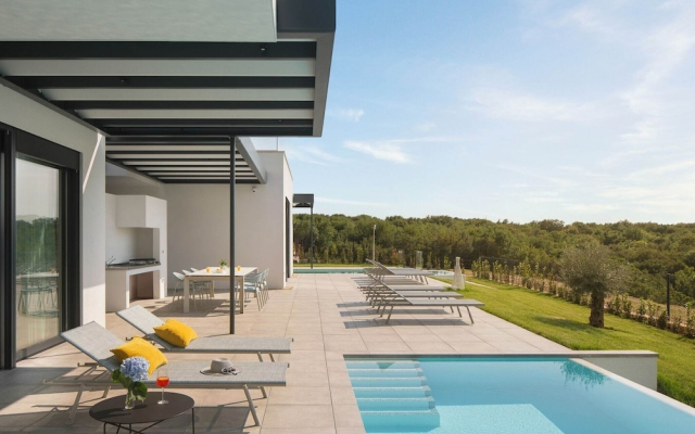 Modern Villa in Bale With Pool