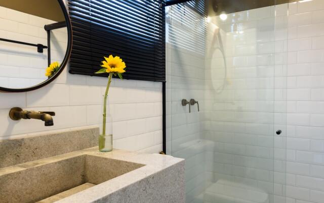 5 Minutes From Copacabana Beach Nsc902