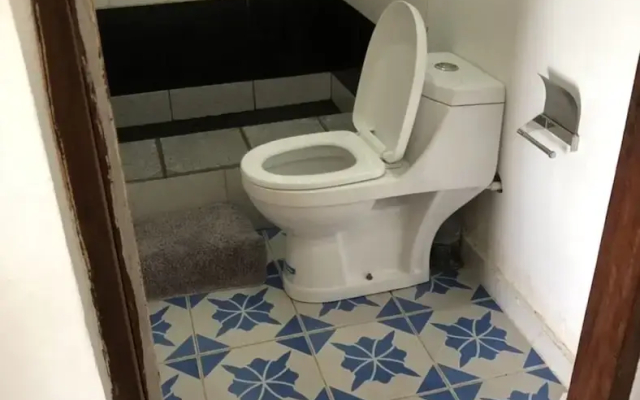 Sea Front Mafia Lodge