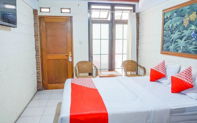 OYO 1488 Hotel Cemara Asri