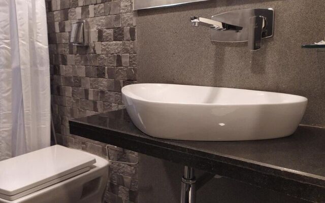 Kzar Corporate Hotel