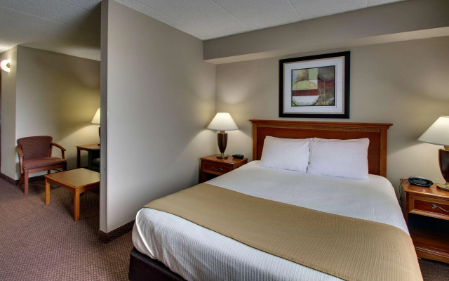 Best Western East Towne Suites